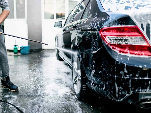 Pressure Washing Your Car Like a Pro – 10 Tips